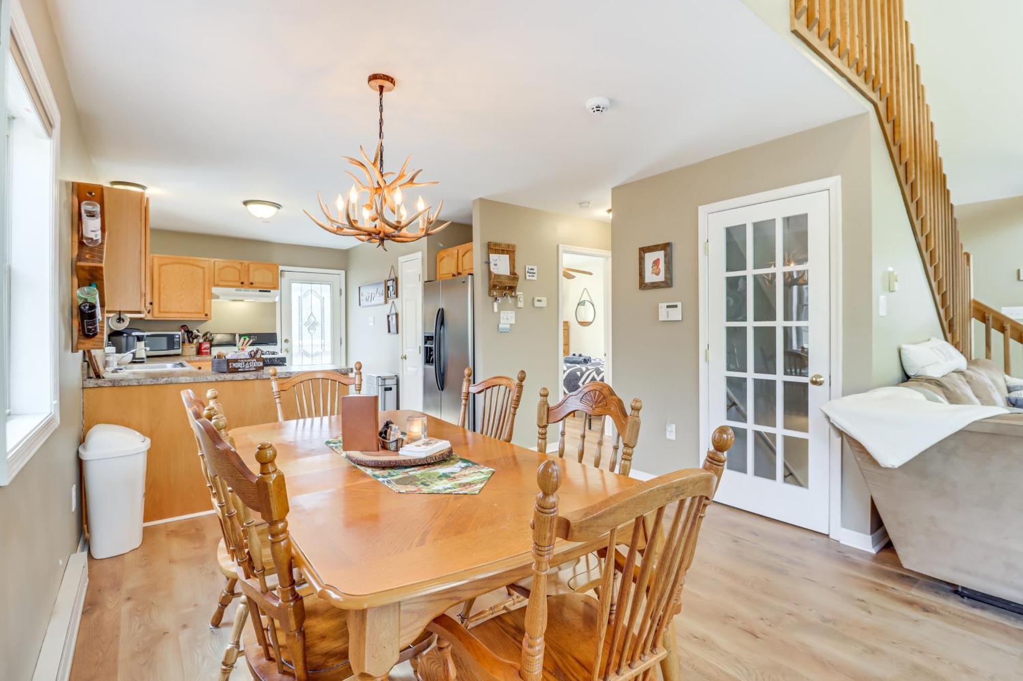 Ferienhaus Walk To Harmony Family Retreat With Decks! *
