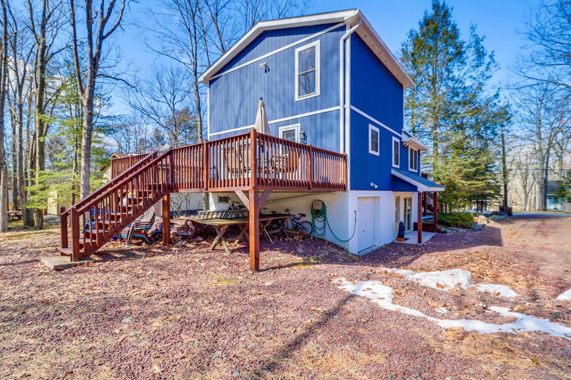 Holiday home Walk To Harmony Family Retreat With Decks! Albrightsville